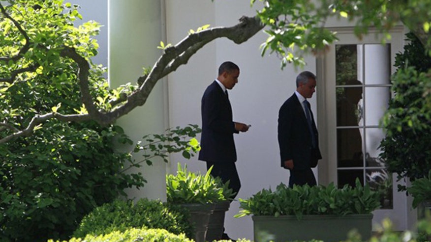 041210_obama_rahm
