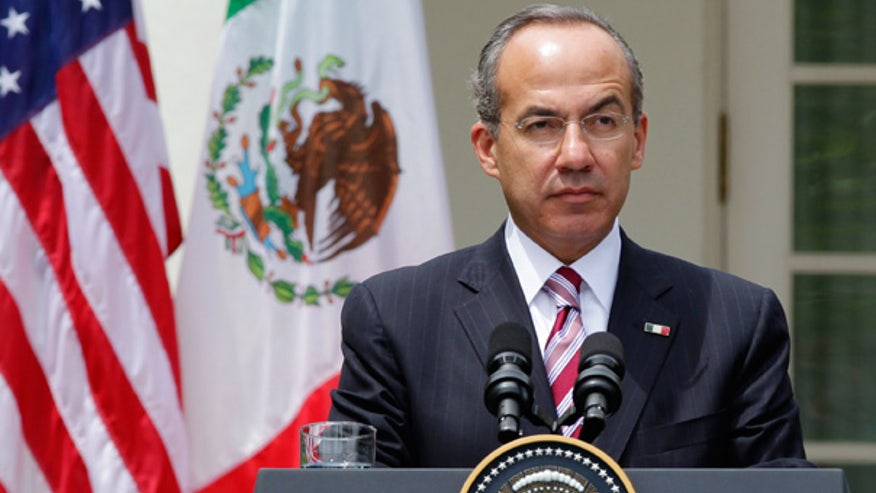 Calderon speaks at White House