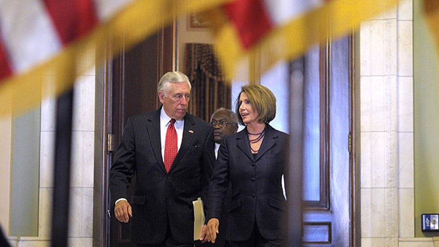Hoyer, Pelosi walk under flag