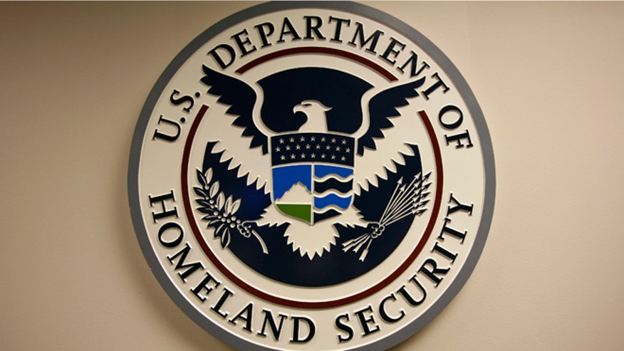 DHS_logo.jpg