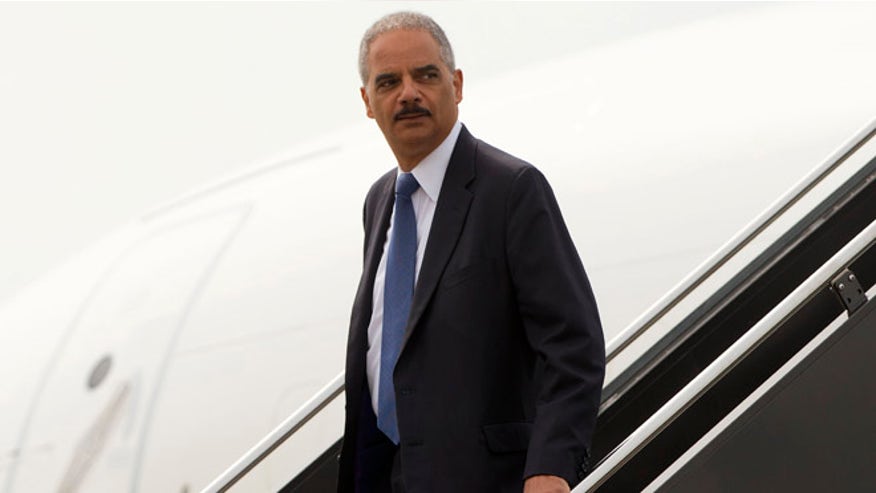 Holder_arriving_Ferguson_AP_660.jpg