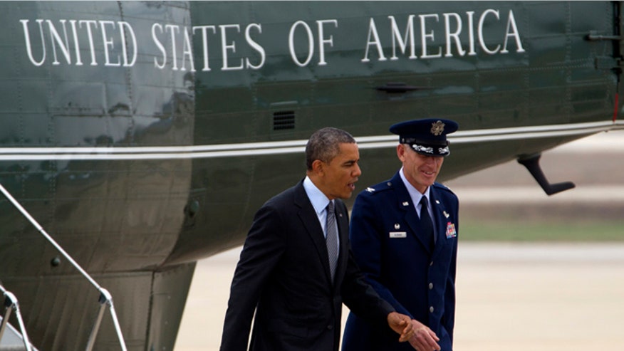 Obama_unaware.jpg