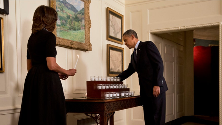Obamas_honor3.jpg