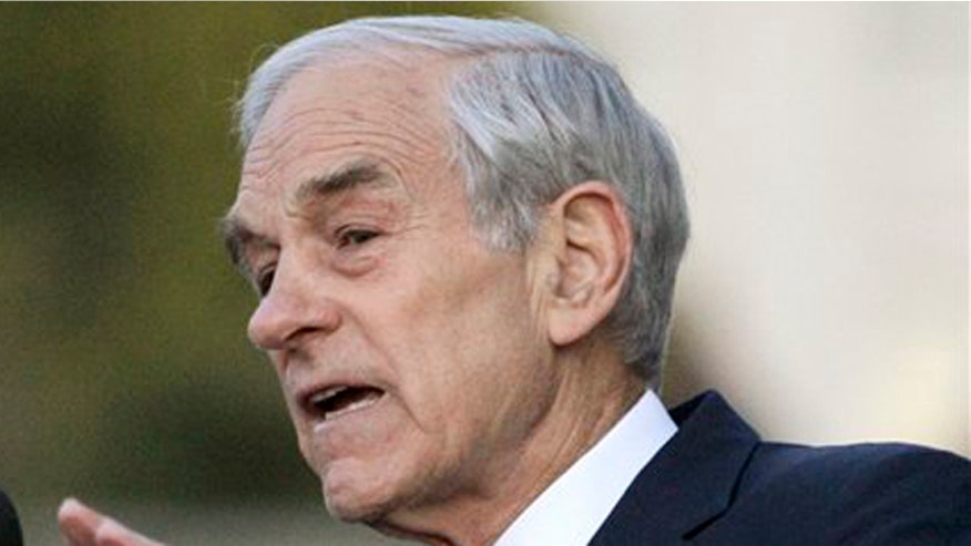 Paul_delegates.jpg