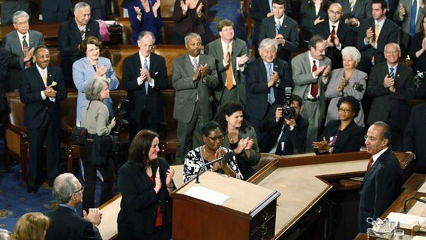 calderon_applause_052010.jpg
