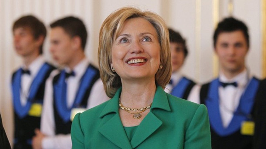 clinton_hillary_040810.jpg