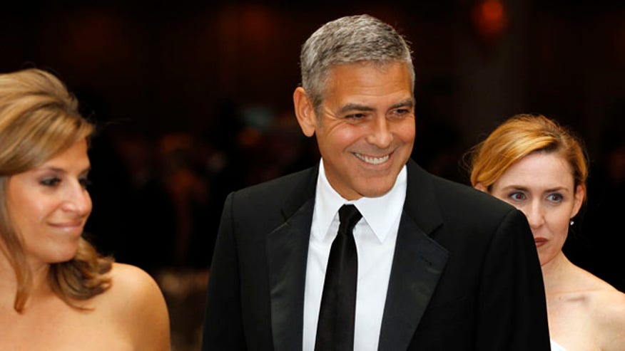 clooney_dinner_042812.jpg