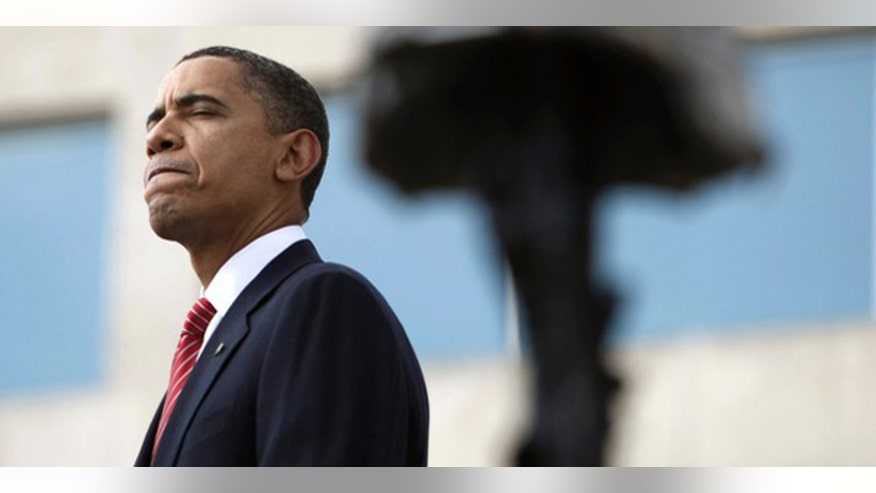 111009_obama_forthood