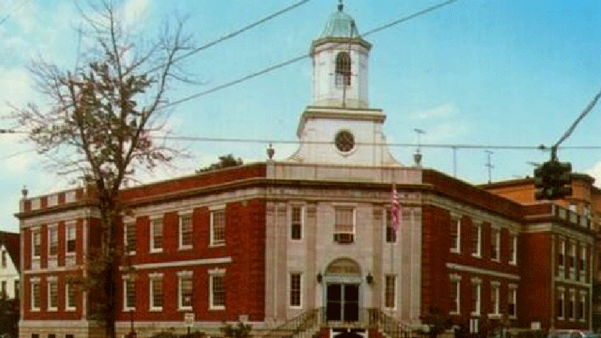 peekskill-city-hall