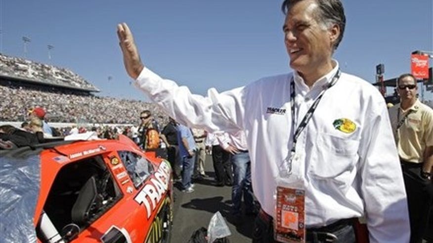 romney_nascar_022011