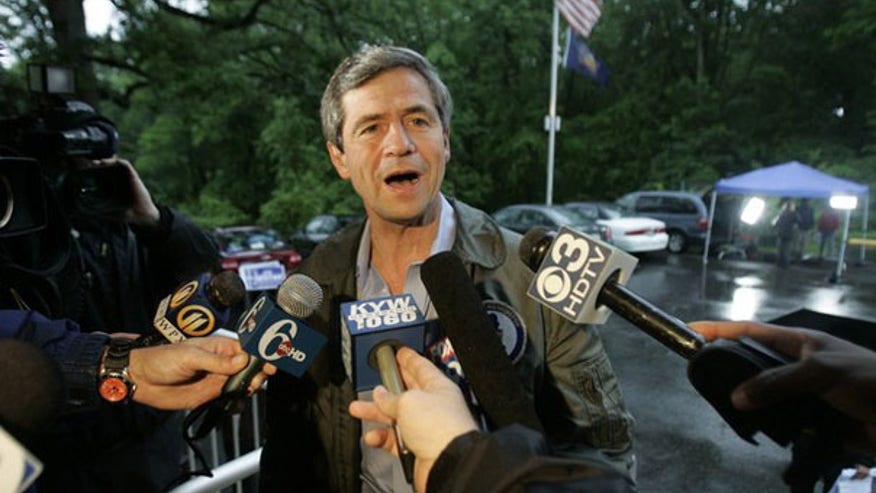 sestak_joepoll_051810.jpg