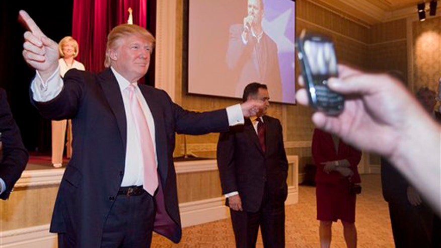 trump2_lv_042811.jpg