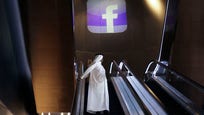 Facebook Inc. launched its first office in the Arab world Wednesday, aiming to drum up new advertising business from Dubai as investors fret over its struggling share price.