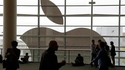 >Publishers who have settled an electronic book pricing dispute with the federal government objected Wednesday to penalties the government wants to impose on Apple Inc., saying it will hurt publishers rather than the personal electronics giant.