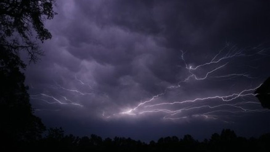 10-lightning.jpg