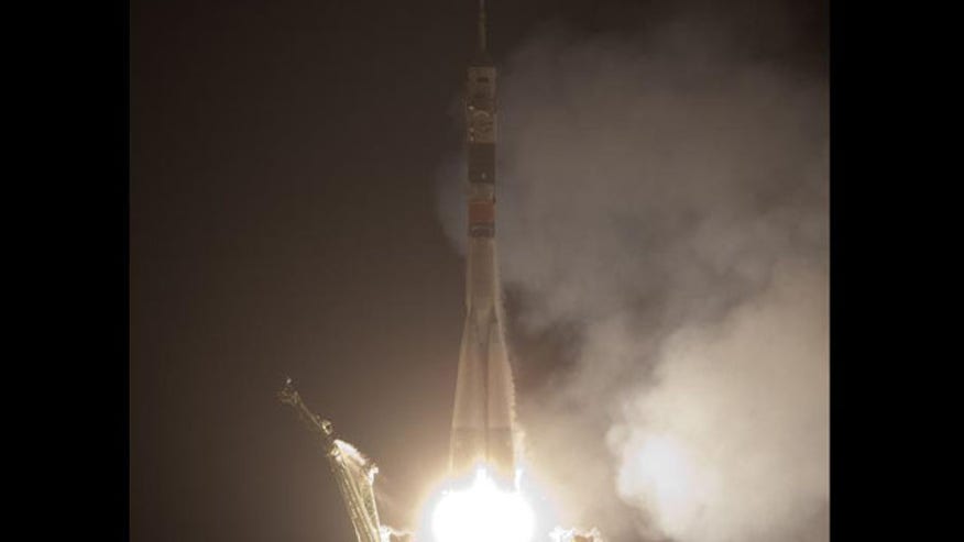 Soyuz TMA-17 Launch