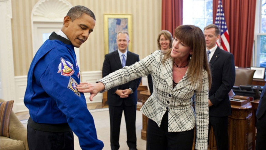 obama dons astronaut gear