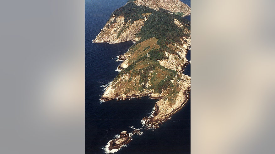 snake infested island brazil.jpg