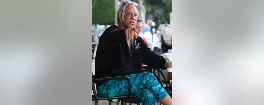 Mickey Rourke owes his life to one of his beloved dogs.