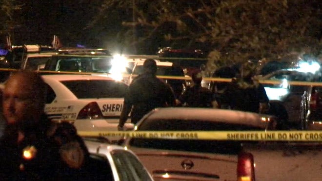 5 children, 3 adults found dead inside Texas home after standoff, police say - Fox News