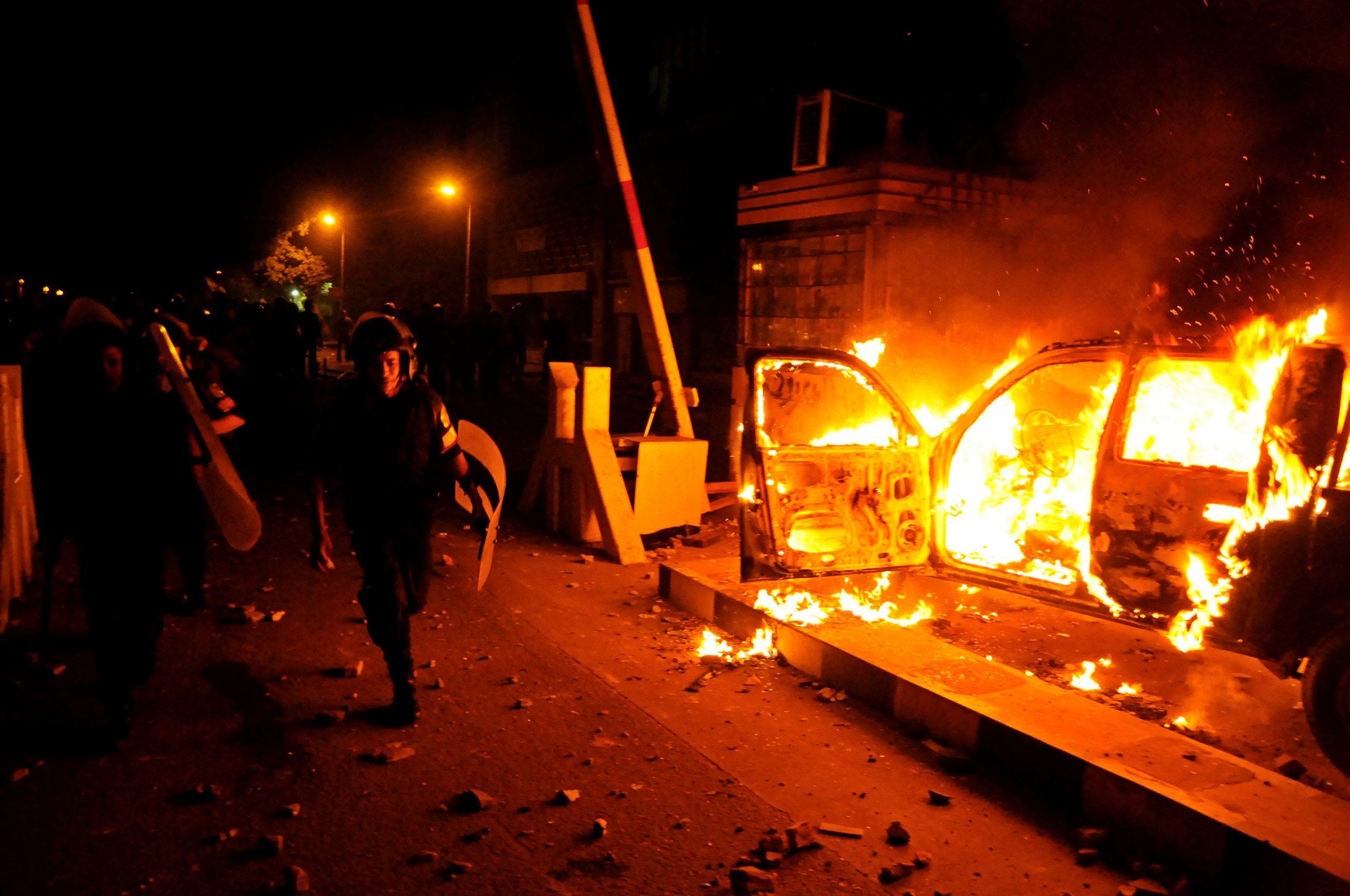 egypt_us_embassy_violence3.jpg