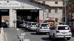 >International inspection teams overseeing the destruction of Syria's chemical weapons will have to negotiate cease-fires between government and rebel forces to gain access to some sites, officials closely involved with the mission said Wednesday.