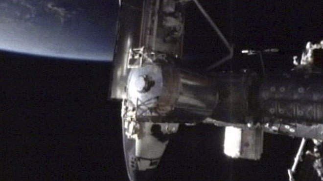 endeavour_docking_ISS_AP_NASA