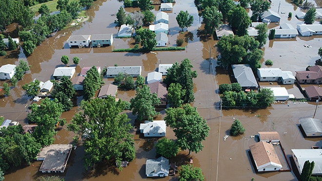 north_dakota_flood_homes_AP