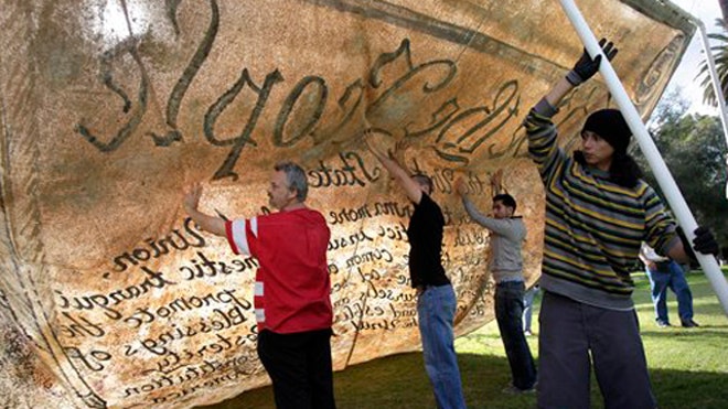 1112occupyroseparade.jpg