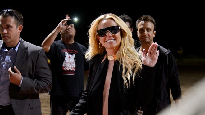 Britain Britney Spear_Cala.jpg