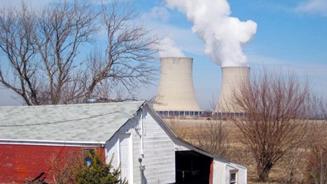 IllinoisNukePlant.jpg