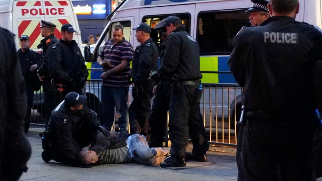 britain_riot_drunk_arrest