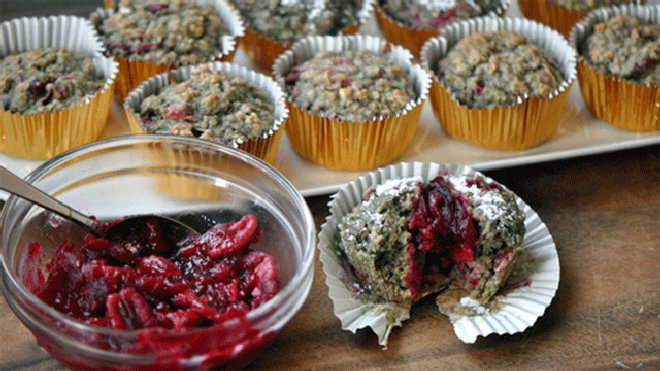 cranberrysaucemuffins