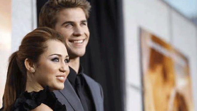 Miley Cyrus and Liam Hemsworth 640