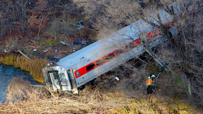 mta-train-derailment1.jpg?ve=1