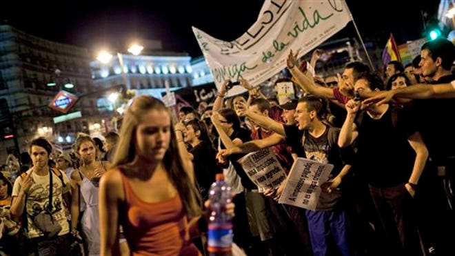 spain_pope_protest