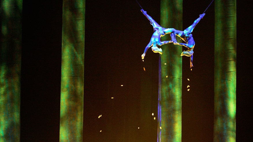 7113_cirque.jpg