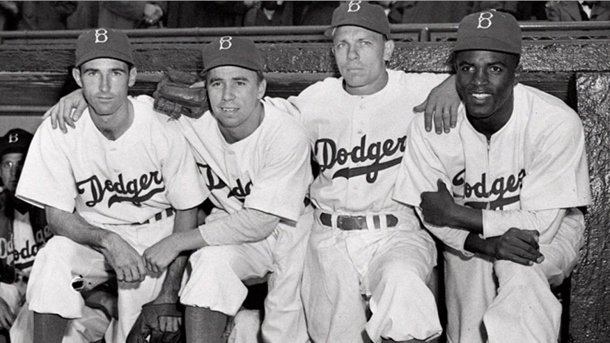 Jackie Robinson.jpg