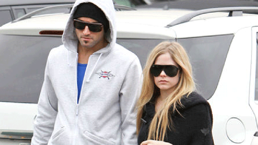 Avril and Brody 640