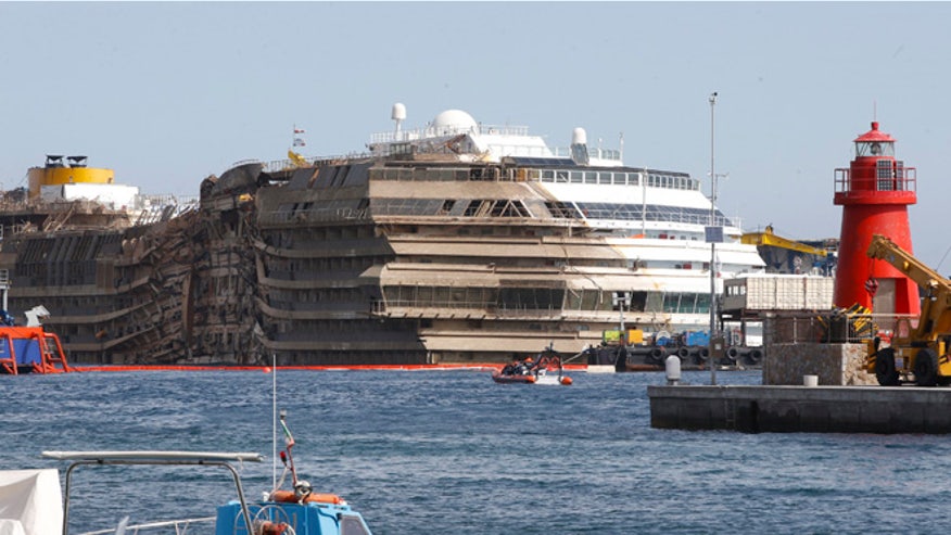 costa-concordia-upright.jpg