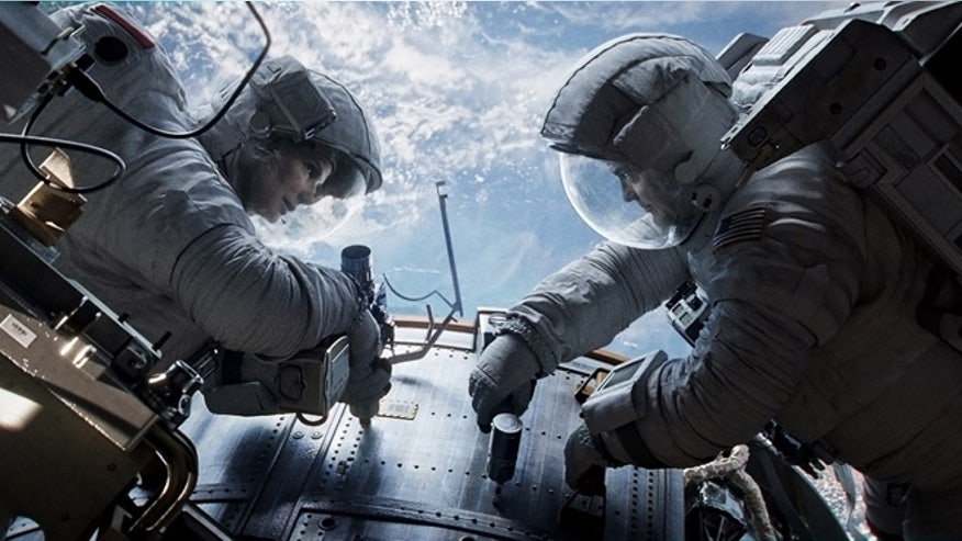 gravity-film-bullock-clooney.jpg