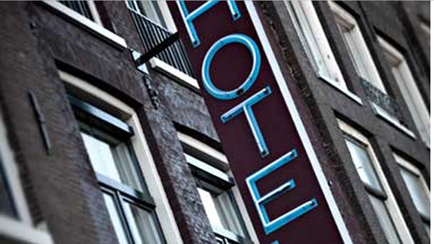 hotel_sign_istock.jpg