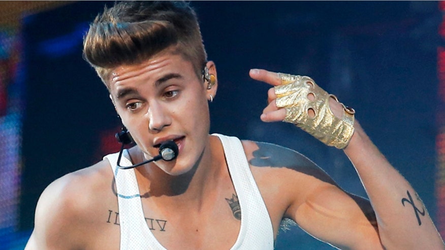 justin-bieber-031913.jpg