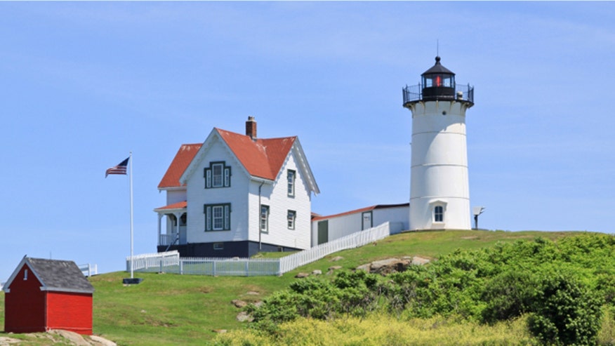 lighthouse_capeneddick_newhampshire_istock.jpg