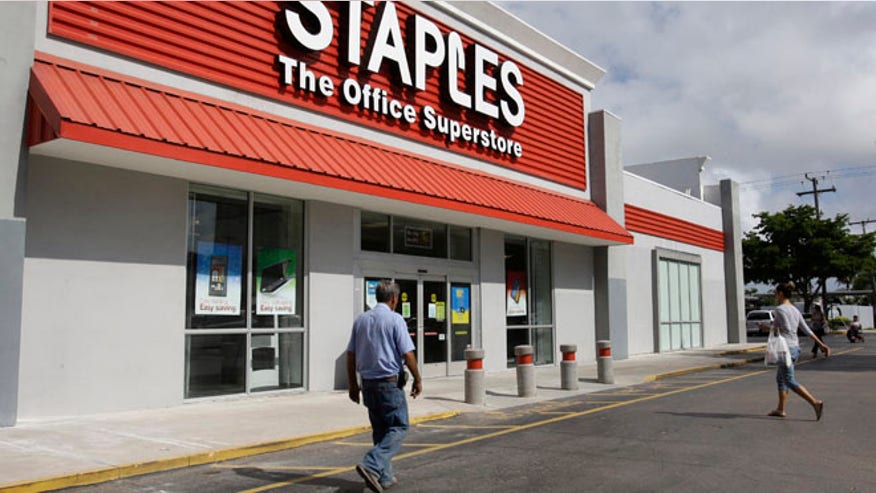 staples-postalservice.jpg