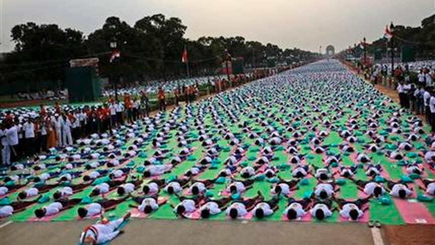 yogaday661.jpg