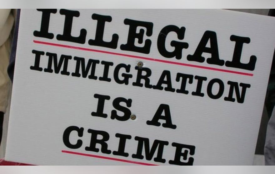 illegalimm.jpg