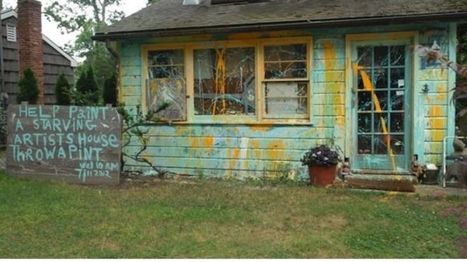 AOLre_EHamptonPatch_painthouse.jpg