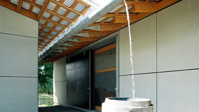 Houzz_Eggleston_104831_0_8-6753-modern-exterior.jpg