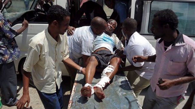 somali_theater_blast_0404